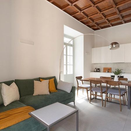 Mc House Como Con Posto Auto Exterior foto